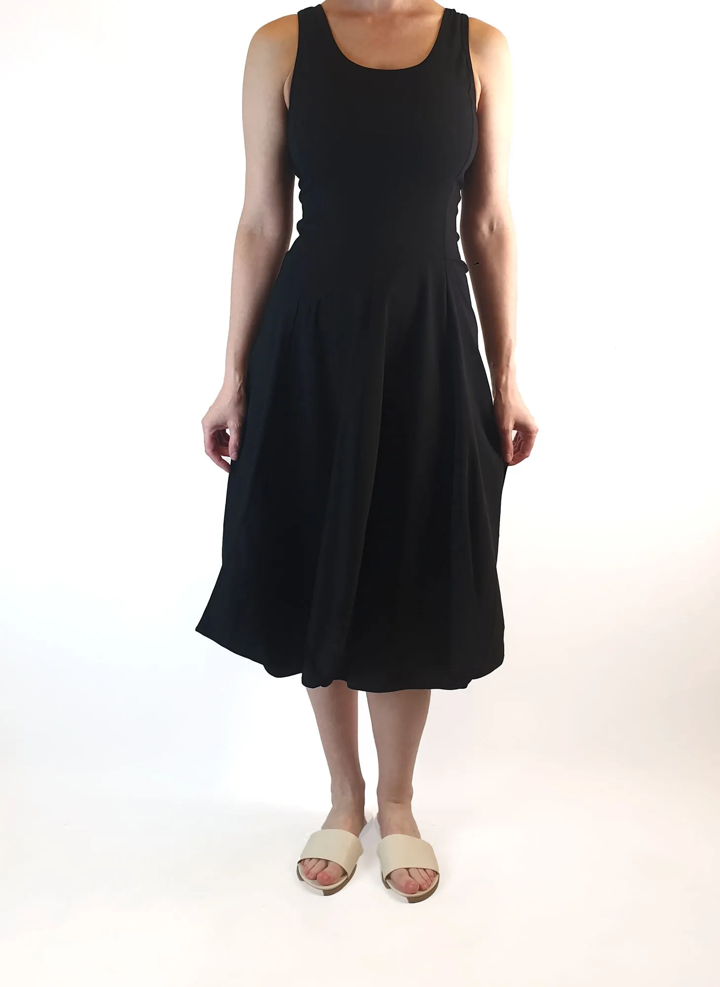 Ammo black sleeveless dress size S, fits AU6