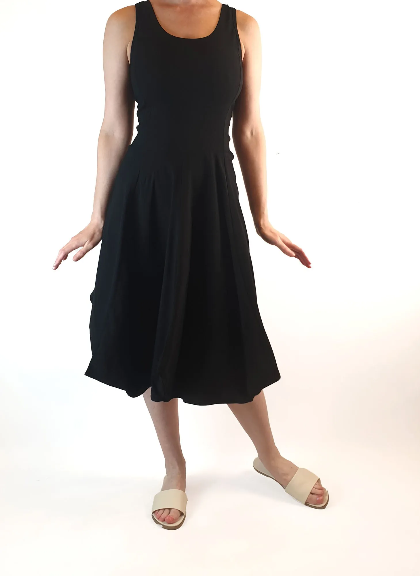 Ammo black sleeveless dress size S, fits AU6