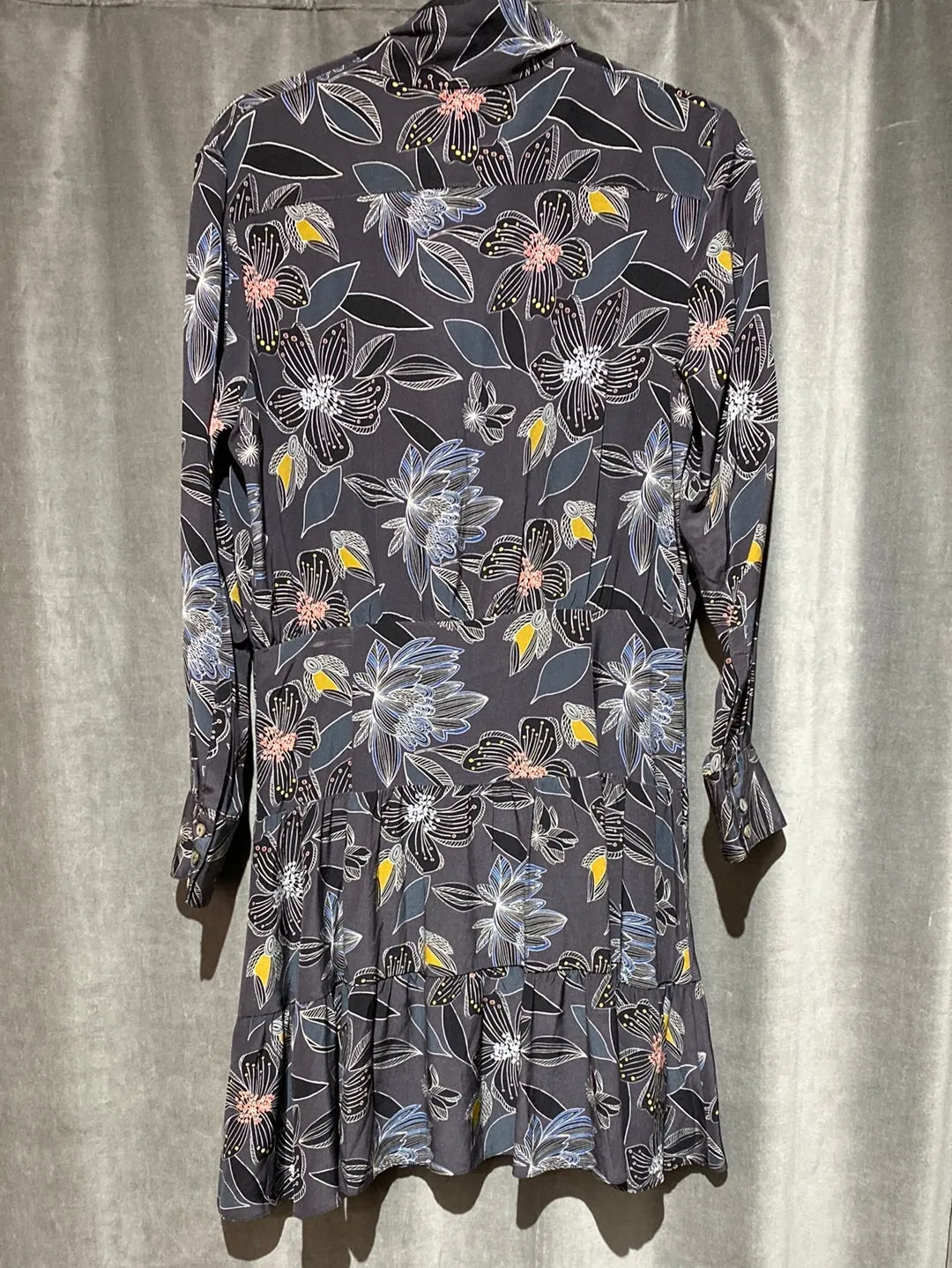 Becken Long Sleeve Floralprint Buttondown Mini Dress