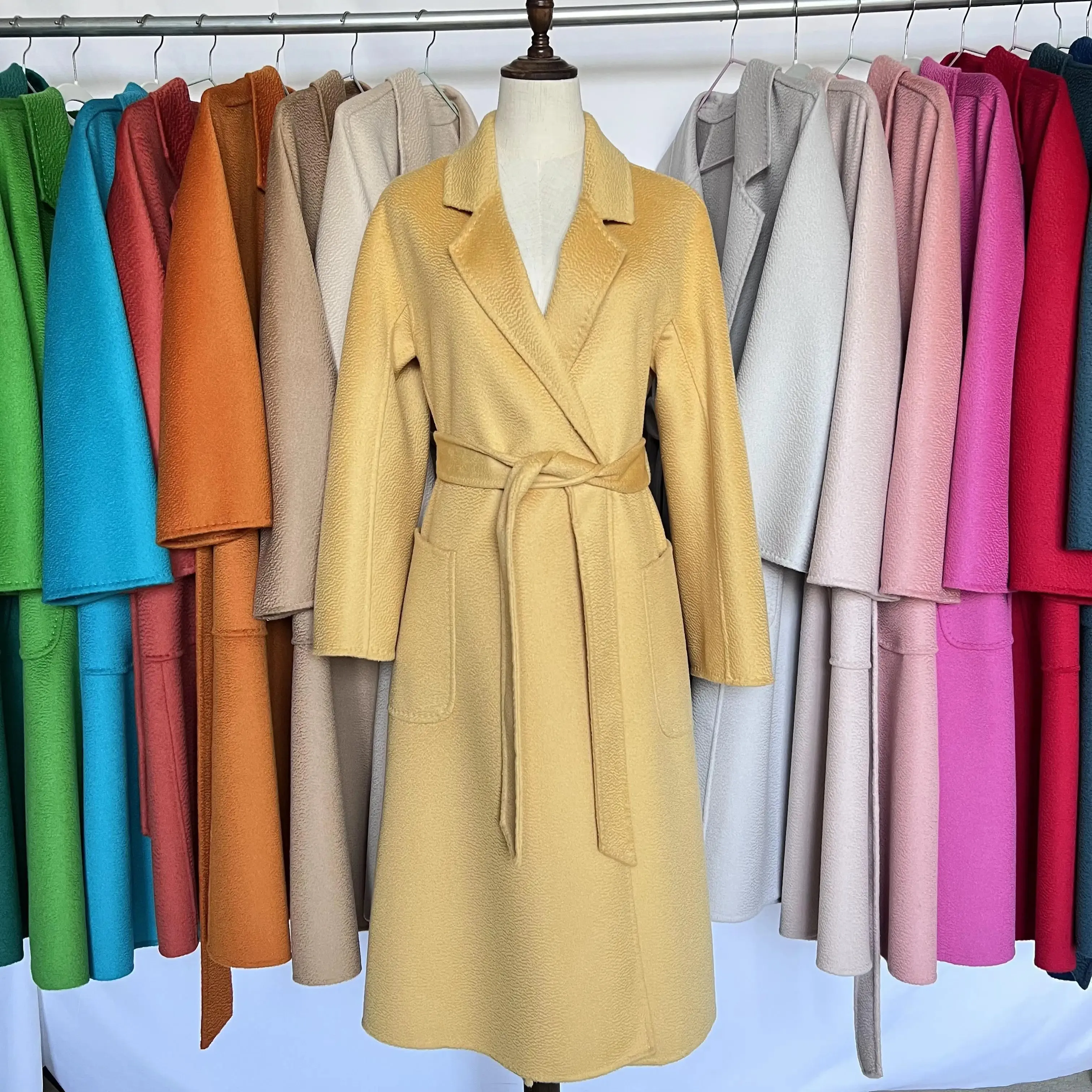 Cashmere Coat for Women – Winter Mid-Length Corrugated Design, Black & Beige
