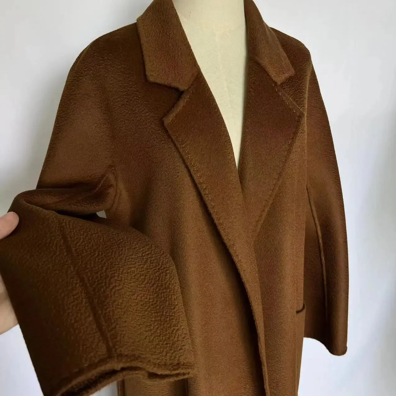 Cashmere Coat for Women – Winter Mid-Length Corrugated Design, Black & Beige