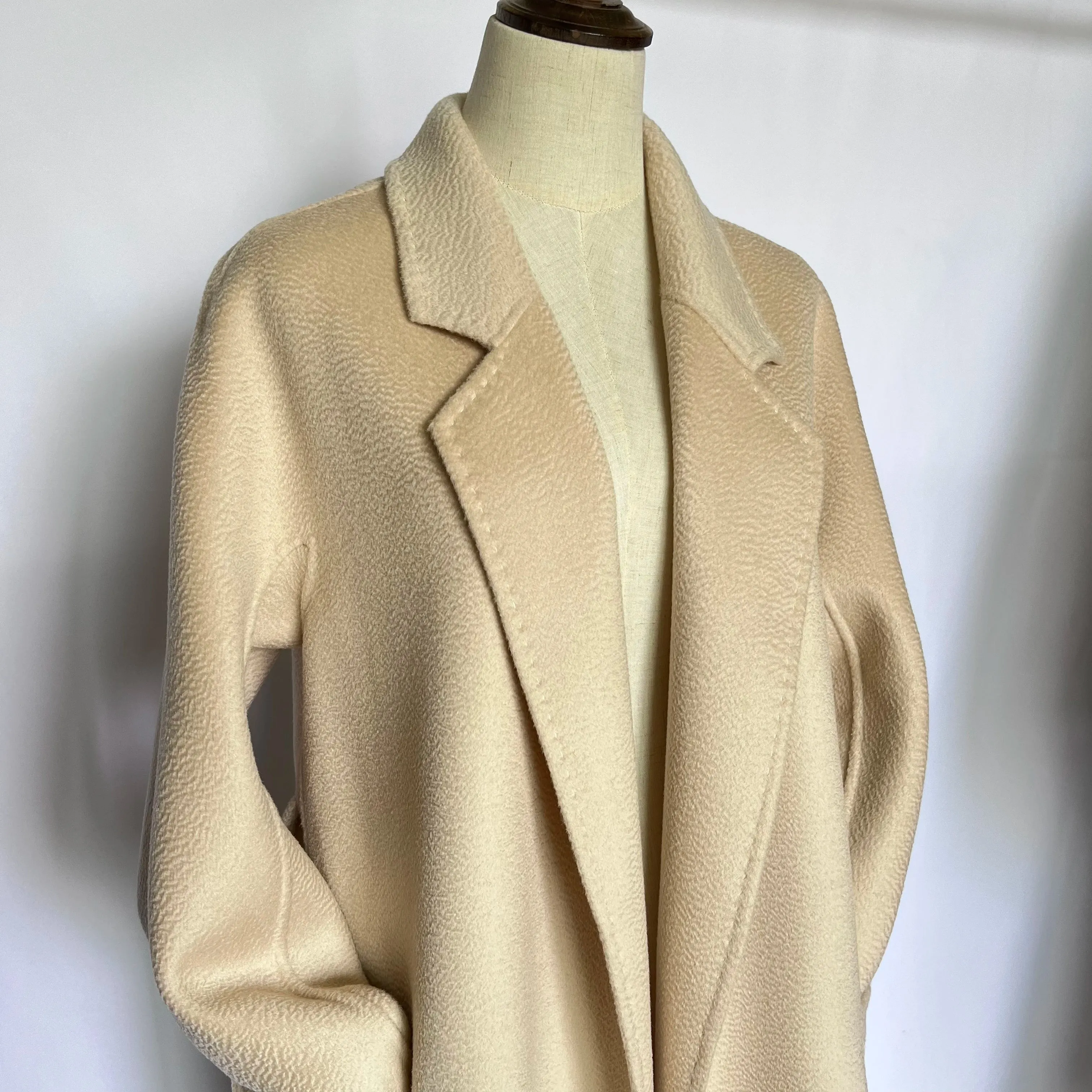 Cashmere Coat for Women – Winter Mid-Length Corrugated Design, Black & Beige