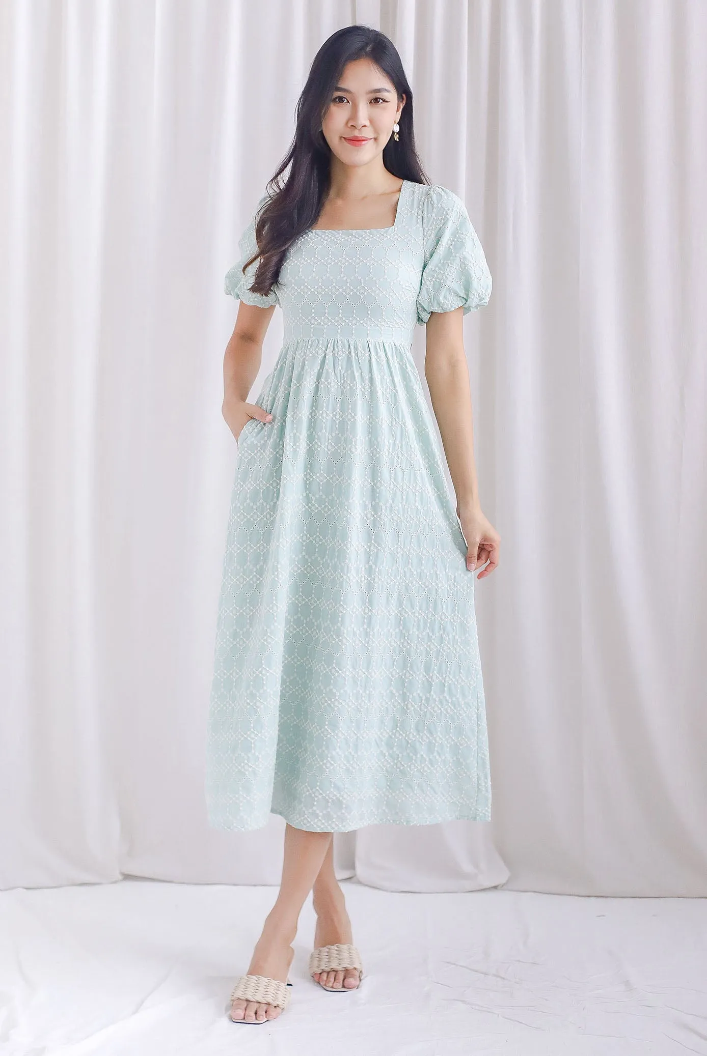 Clifford Embro Puffy Sleeve Tie Back Maxi Dress In Mint Green