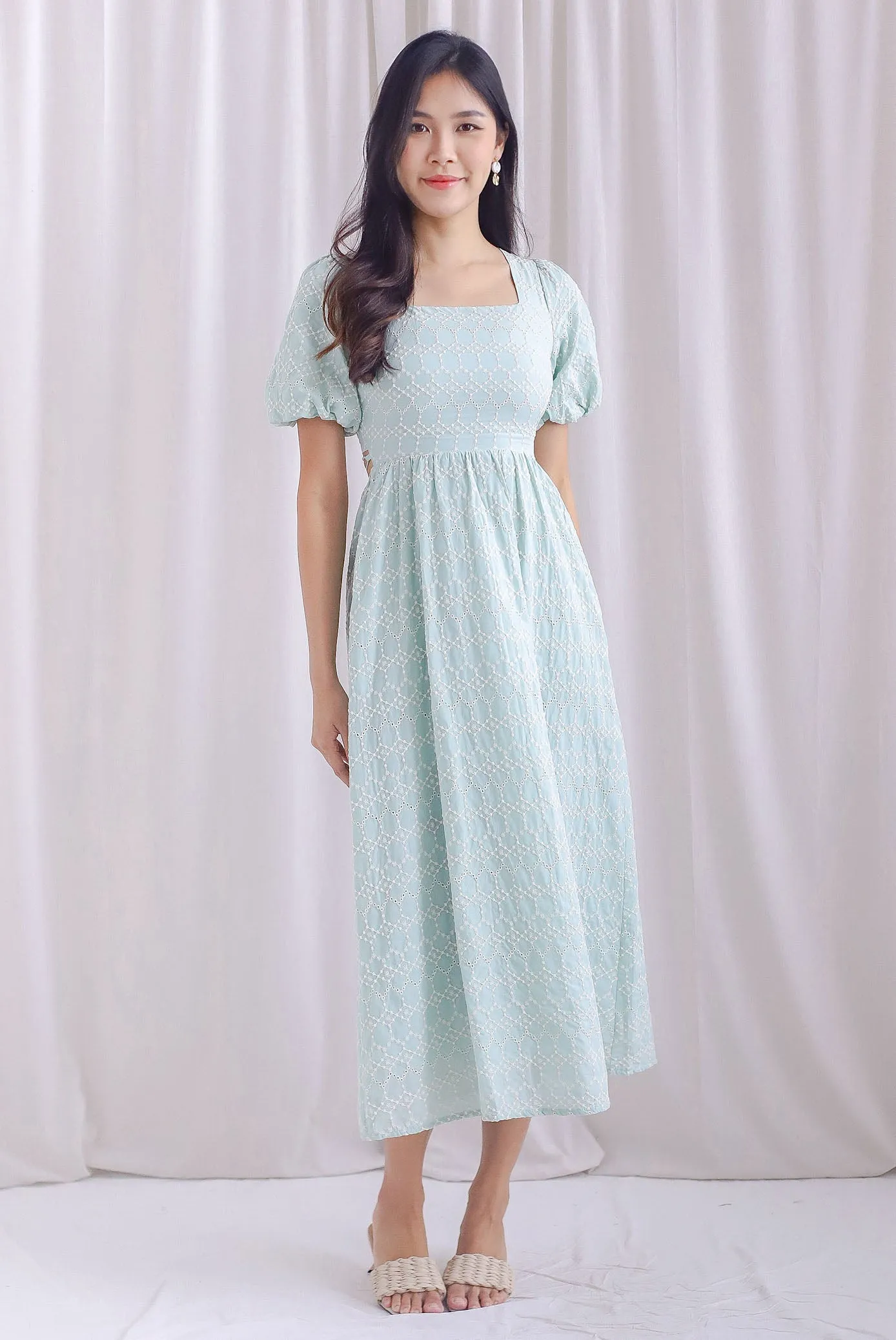 Clifford Embro Puffy Sleeve Tie Back Maxi Dress In Mint Green