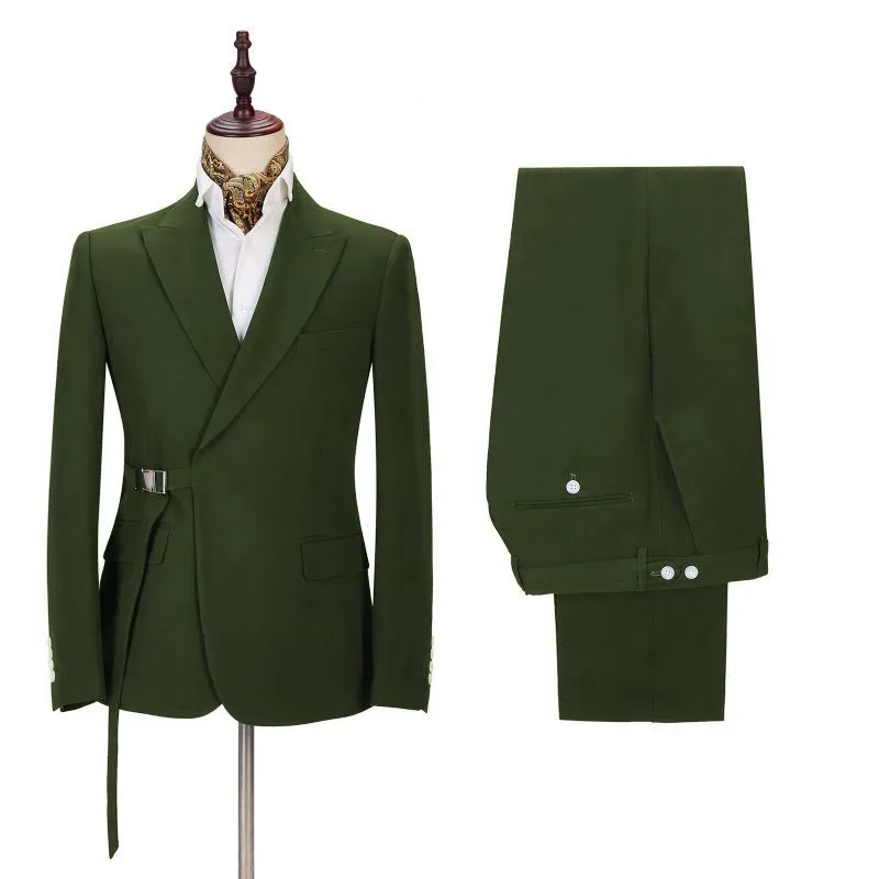 Elegant Bespoke Peaked Lapel Men Suits for Prom