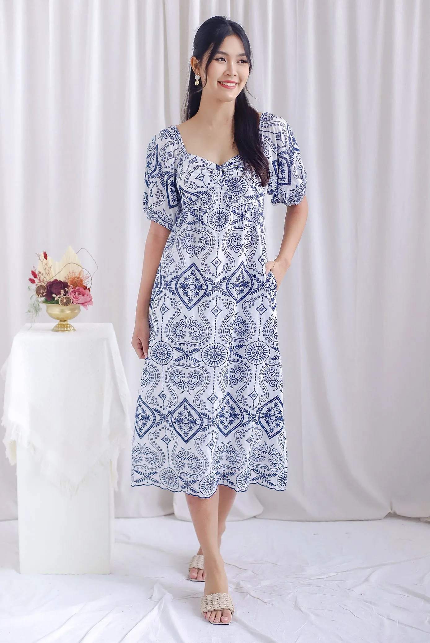 Felesha Embro Puffy Sleeve Knot Midi Dress In Navy Blue