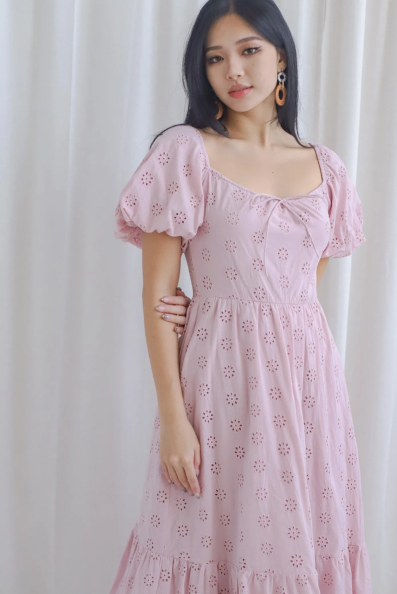 Guinevere Eyelet Tie Front Midi Dress In Blush