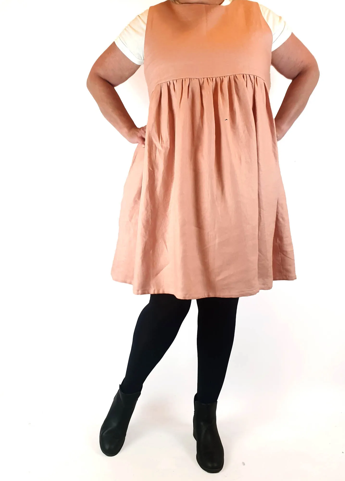 Handmade pink linen sleeveless dress with pockets, best fits 16