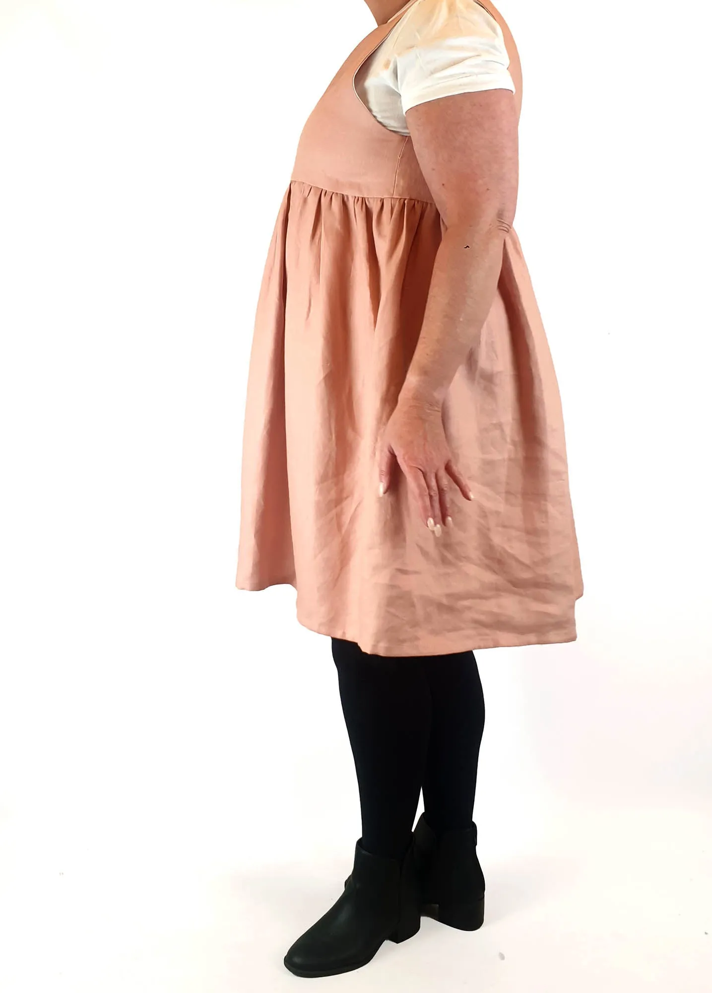 Handmade pink linen sleeveless dress with pockets, best fits 16