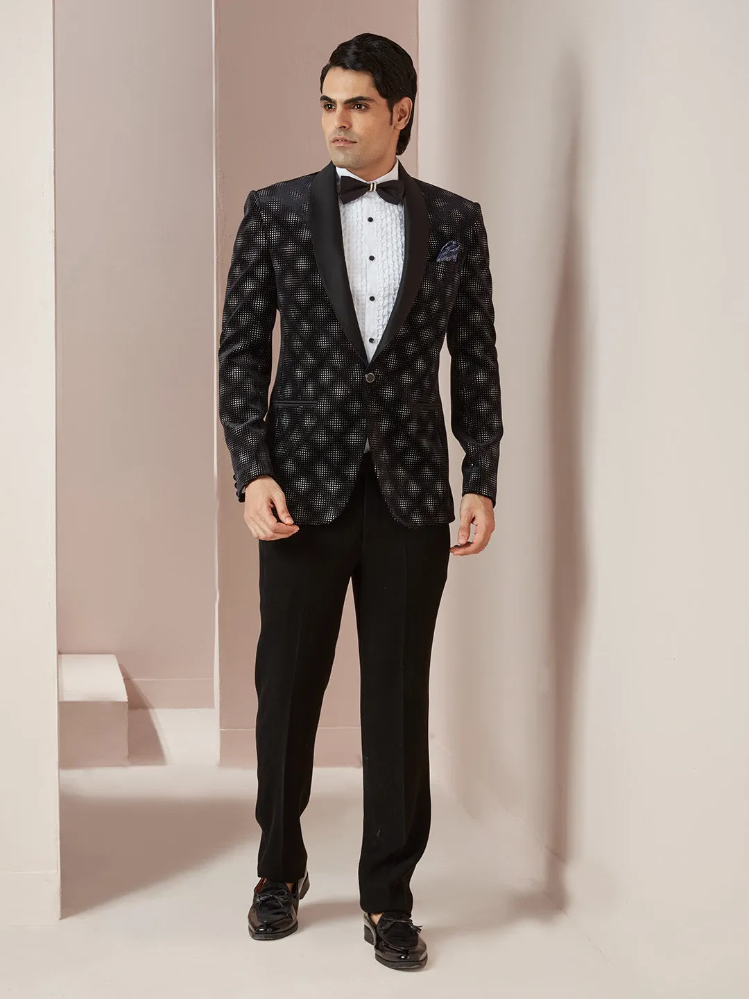 Illusionary Blazer With Sleek Pants in Black