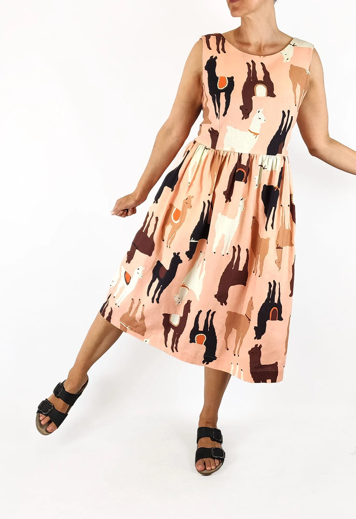 Obus pink linen llama dress size 1 / 8