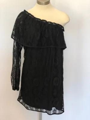 ONE SHOULDER LACE DRESS
