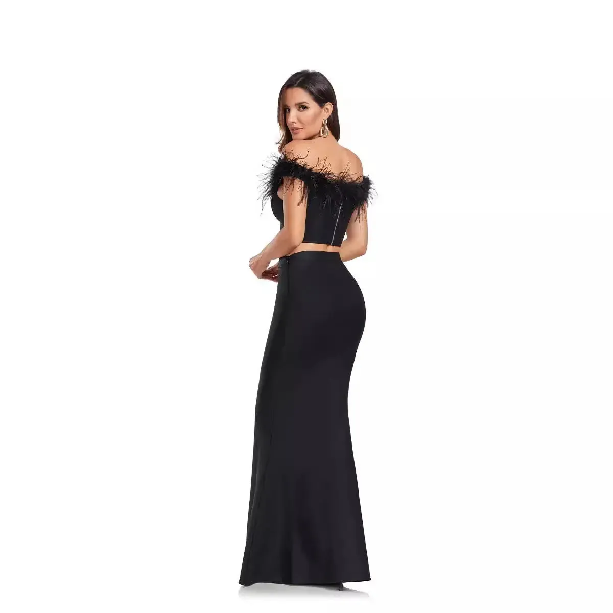 Ostrich Feather Off-Shoulder Fishtail Dress Set - Elegant Two-Piece Evening Wear