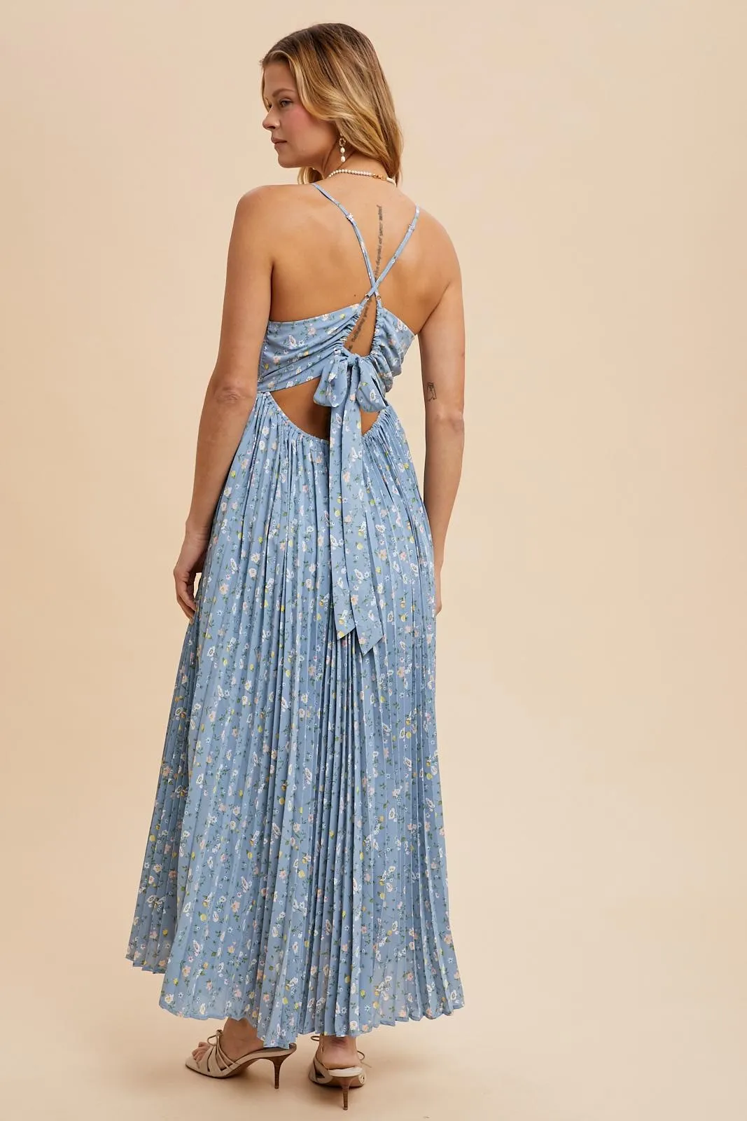 PLEATED FLORAL MAXI DRESS