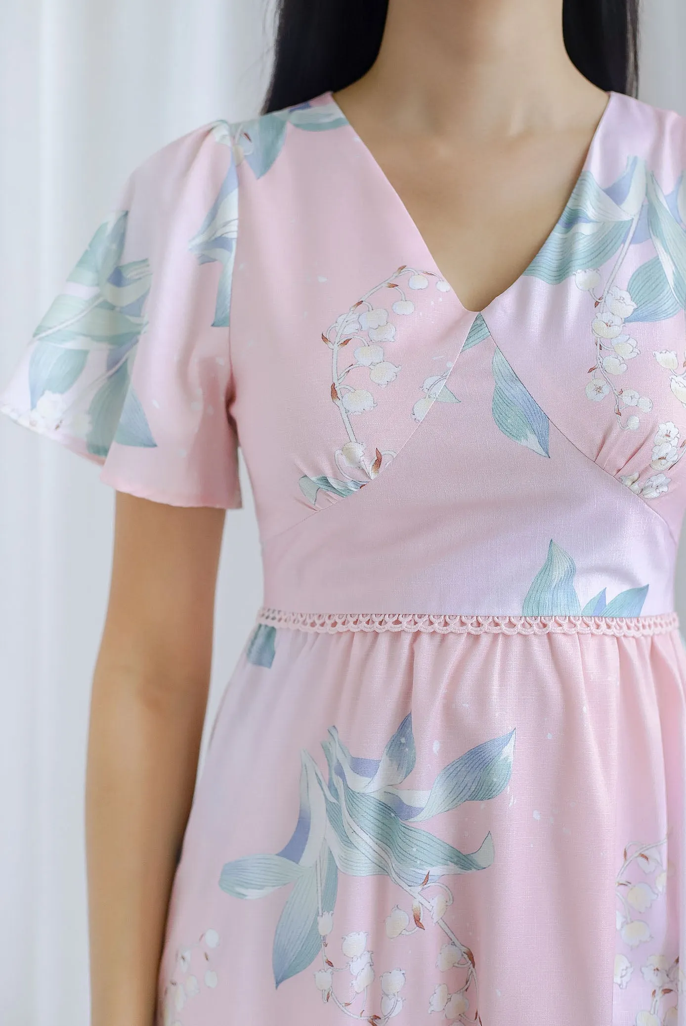 *Restocked* Eirini Lattice Insert Sleeved V Neckline Floral Dress In Pink