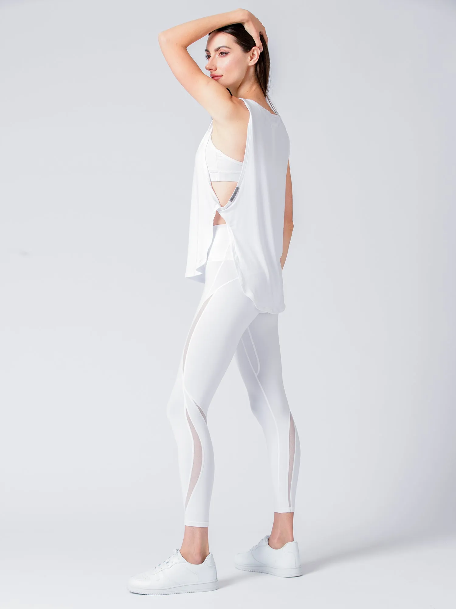 SIDE TWIST SURF TANK, LONG, WHITE