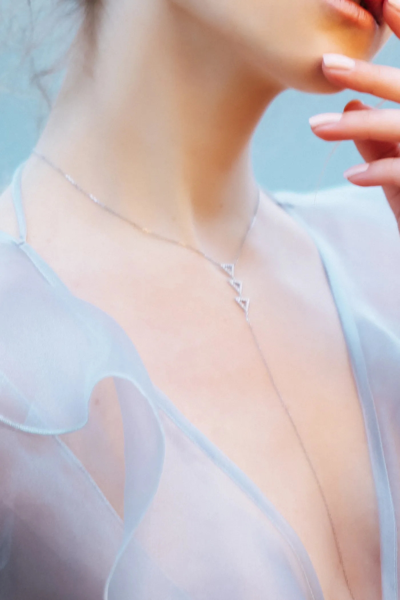 Troika Lariat Necklace (YG)