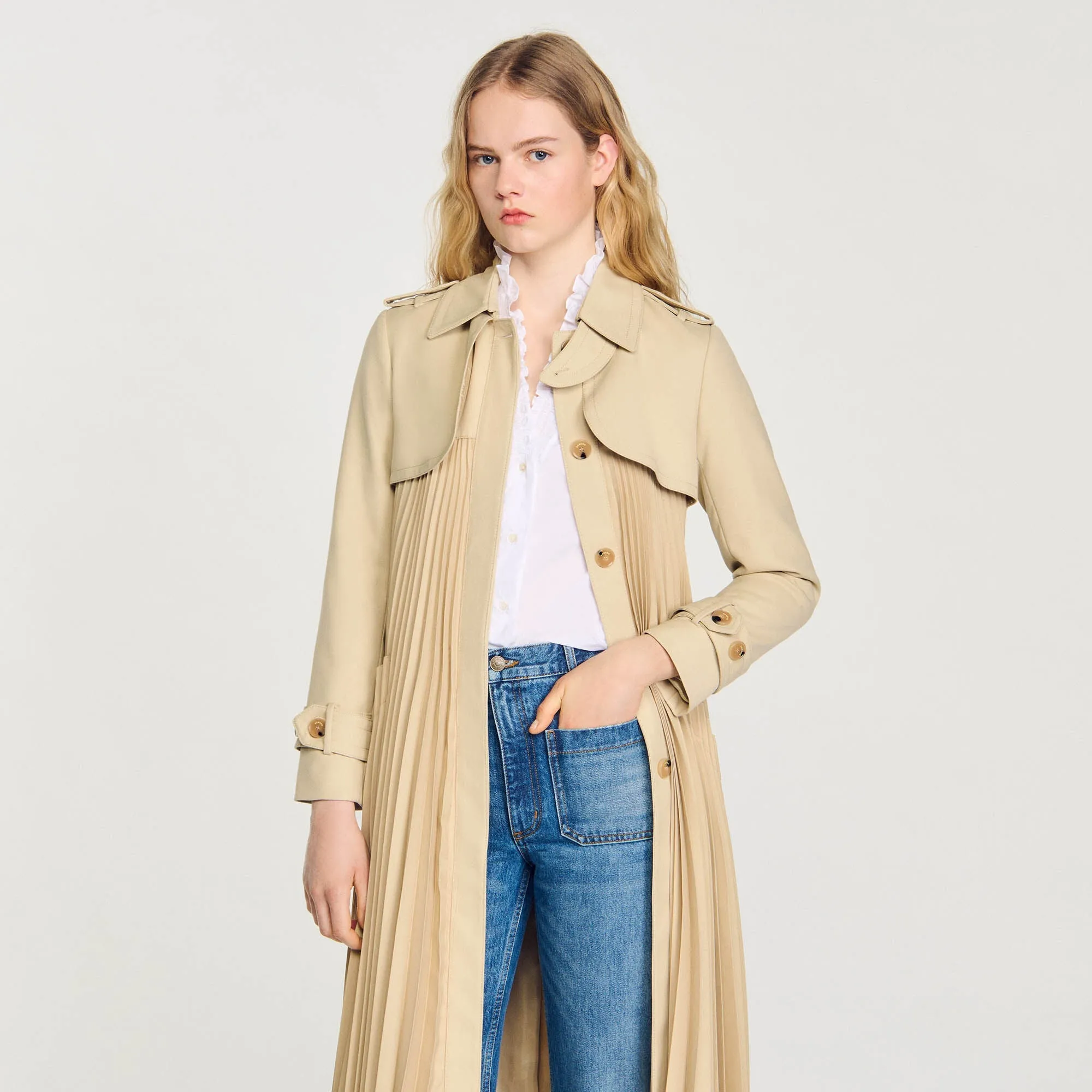 Vino Pleated Trench Coat With Belt Beige