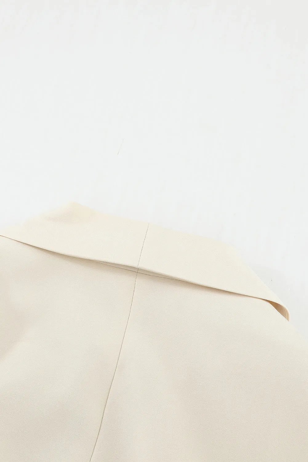 Women's Elegant Beige Lapel Collar Button Pocket Blazer