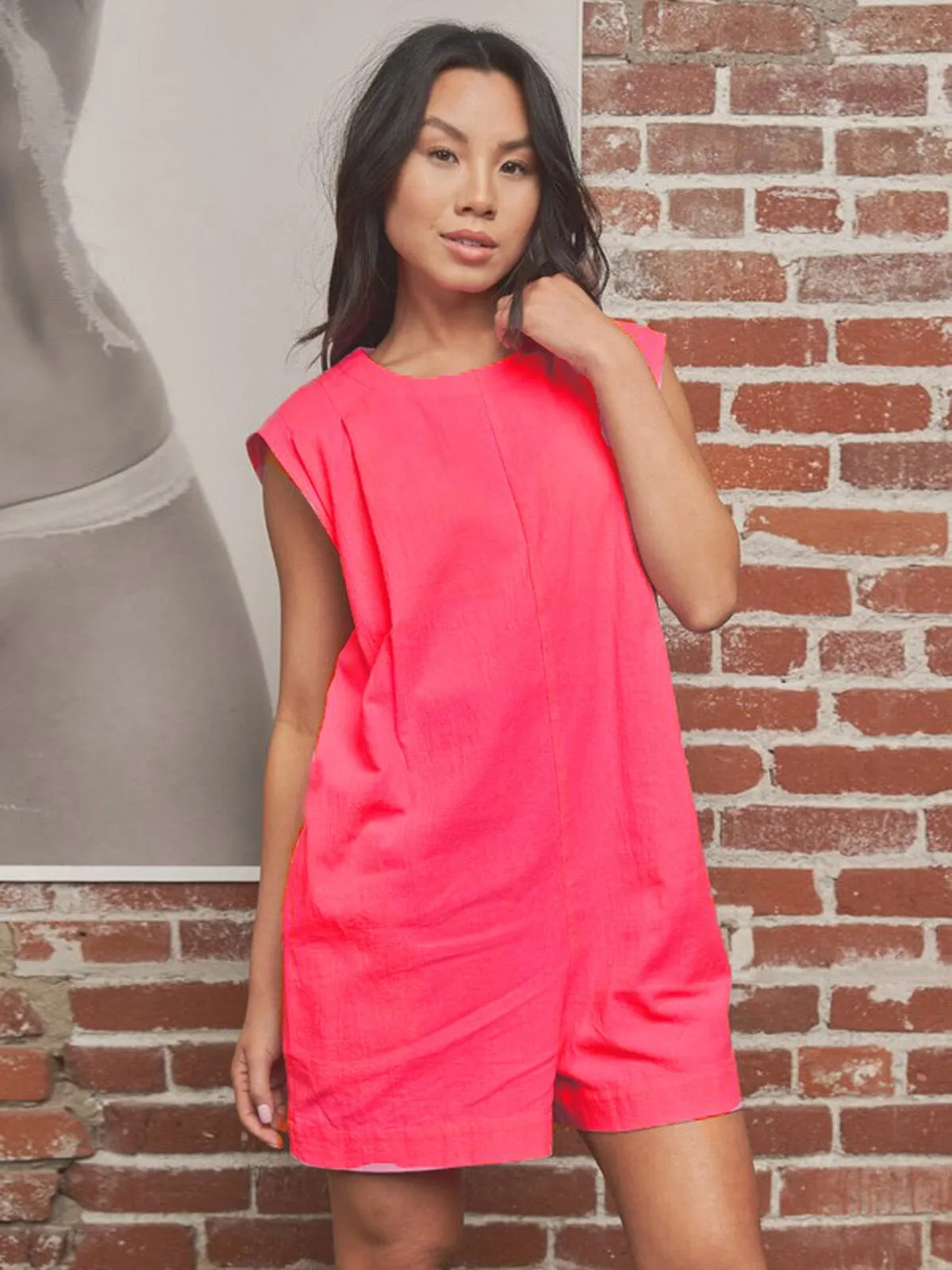 WOMEN'S SLEEVELESS OPEN BACK POCKETS ROMPER