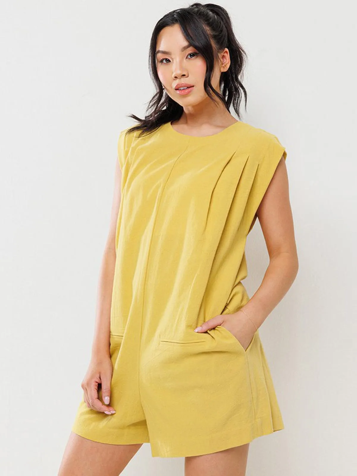 WOMEN'S SLEEVELESS OPEN BACK POCKETS ROMPER