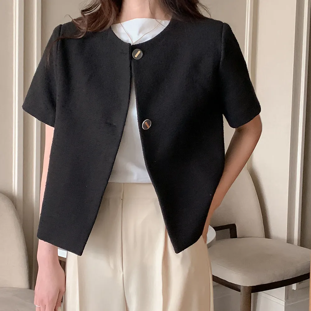Woolen short coat